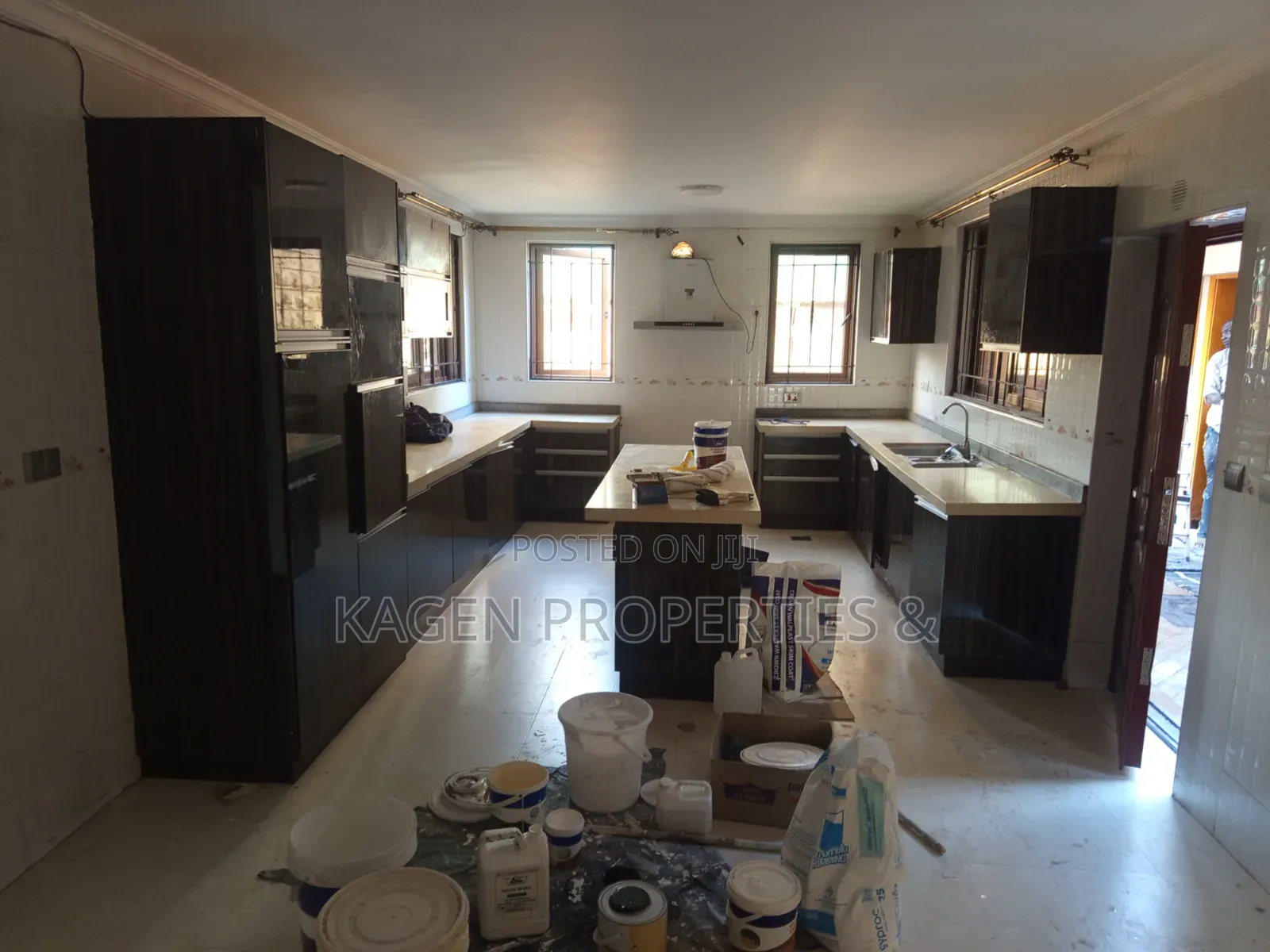 5bdrm Villa in Lavington, Muthangari for rent