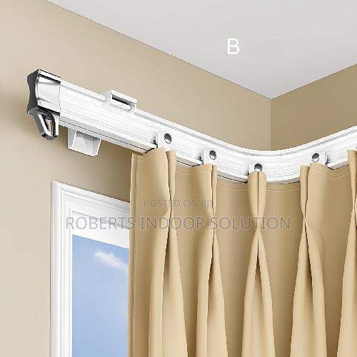Flexible Ceiling Curtain Track System for Large Areas