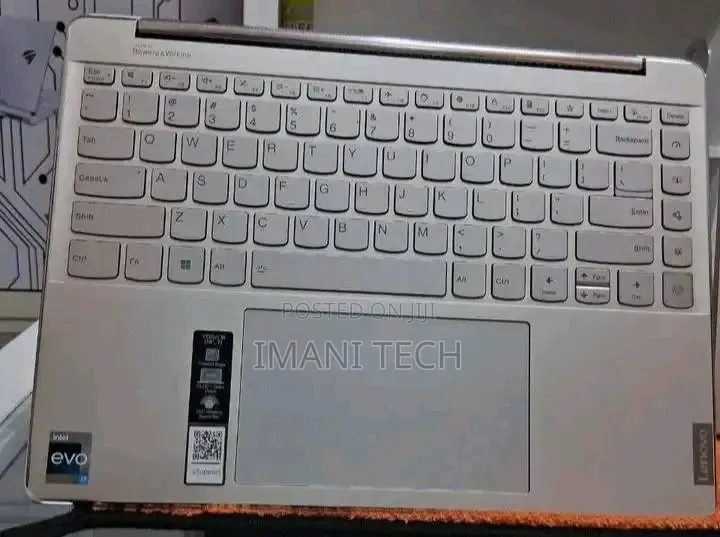 Laptop Lenovo Yoga 9i 16GB Intel Core i7 SSD 1T