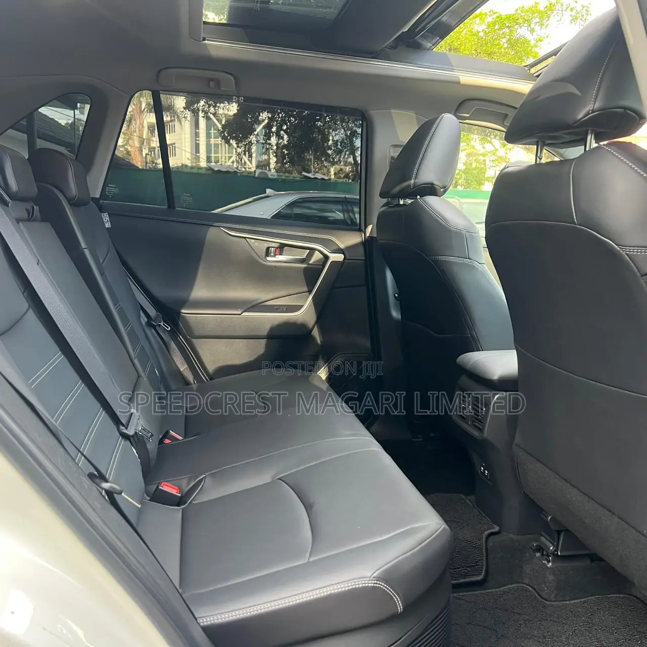 Toyota RAV4 2019 Pearl