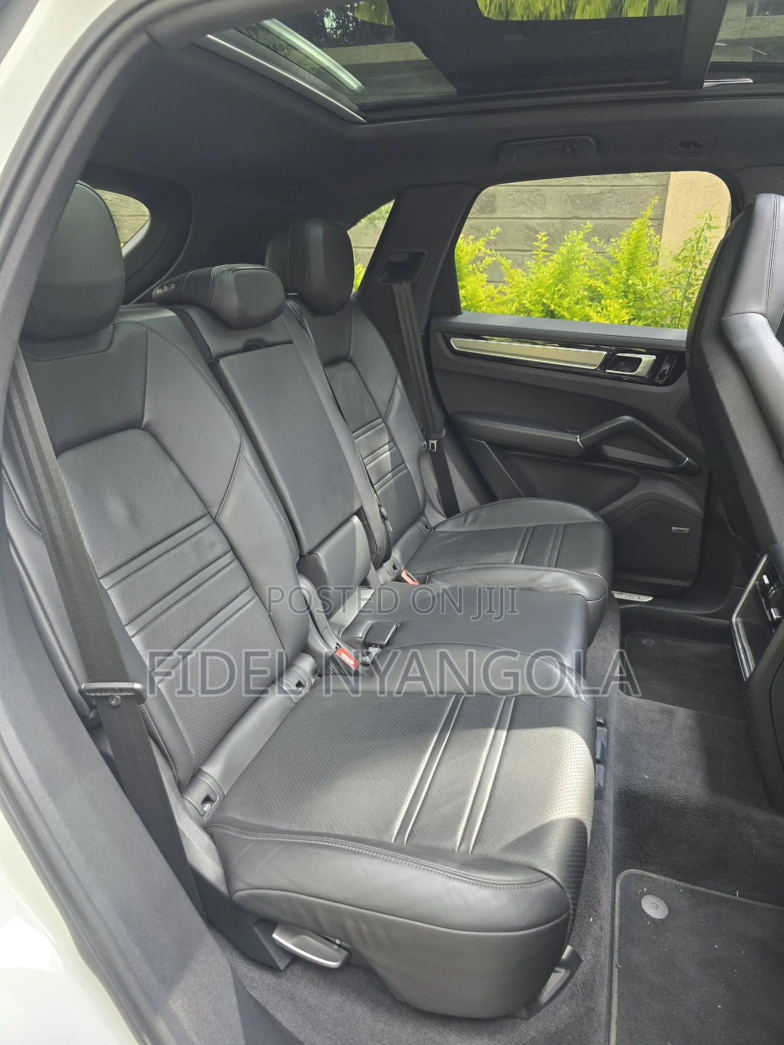 Porsche Cayenne Base AWD 2018 White