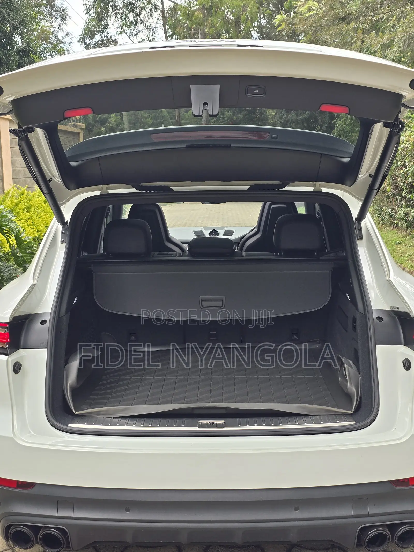 Porsche Cayenne Base AWD 2018 White
