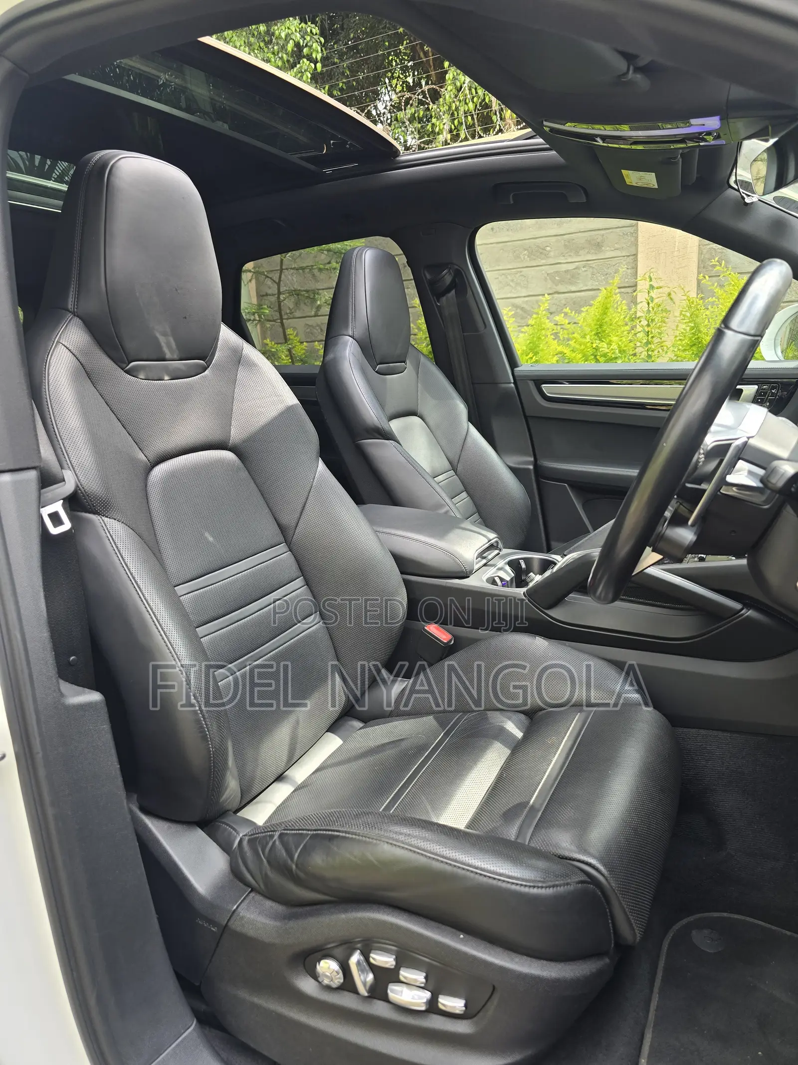 Porsche Cayenne Base AWD 2018 White