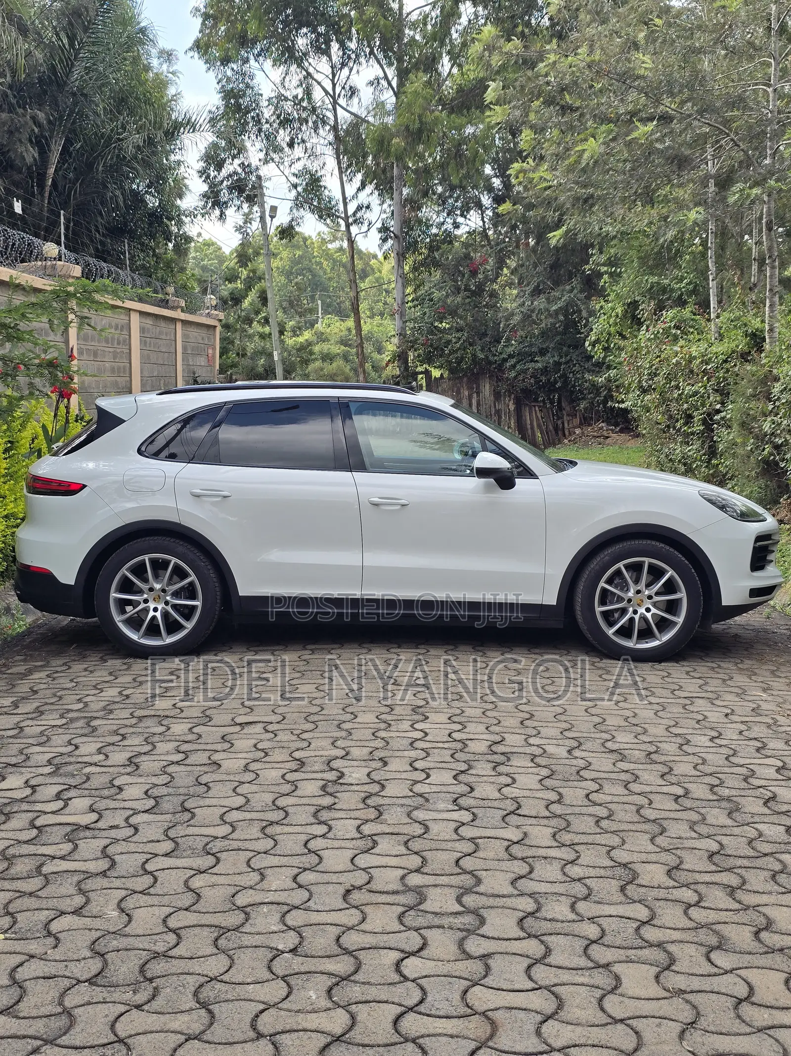 Porsche Cayenne Base AWD 2018 White