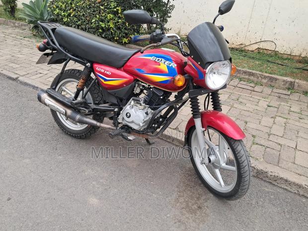 Bajaj Boxer 125 2025 Red - thumbnail 7