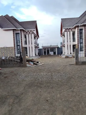 4bdrm Maisonette in Elgon View for sale
