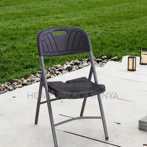 Outdoor Chair: Lightweight Plastic Chair With Handle
