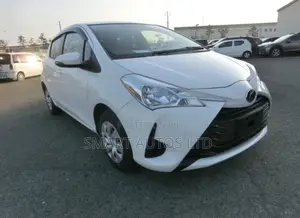 Toyota Vitz 2019 Pearl