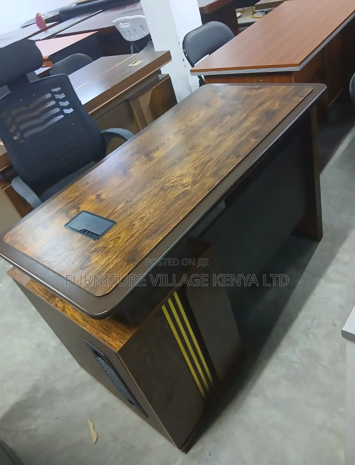 1400mm Golden-Like Office Desk