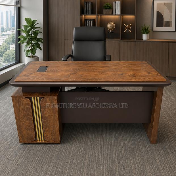 1400mm Golden-Like Office Desk - thumbnail 6