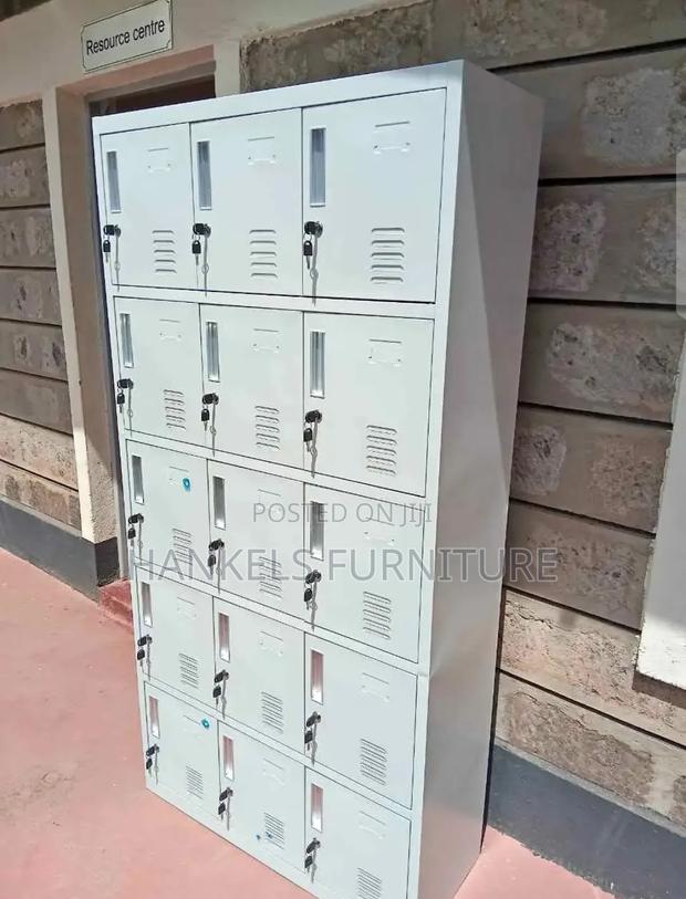 15-Locker Office Filing Cabinet – Secure Multi-Storage Solution