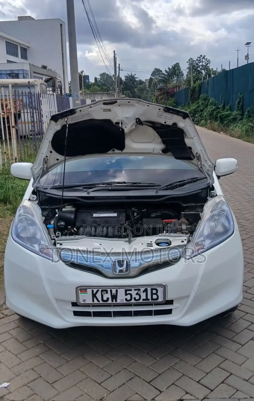 Honda Fit Automatic 2012 White