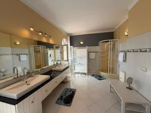 2bdrm Apartment in Kilimani, Hurlingham for sale
