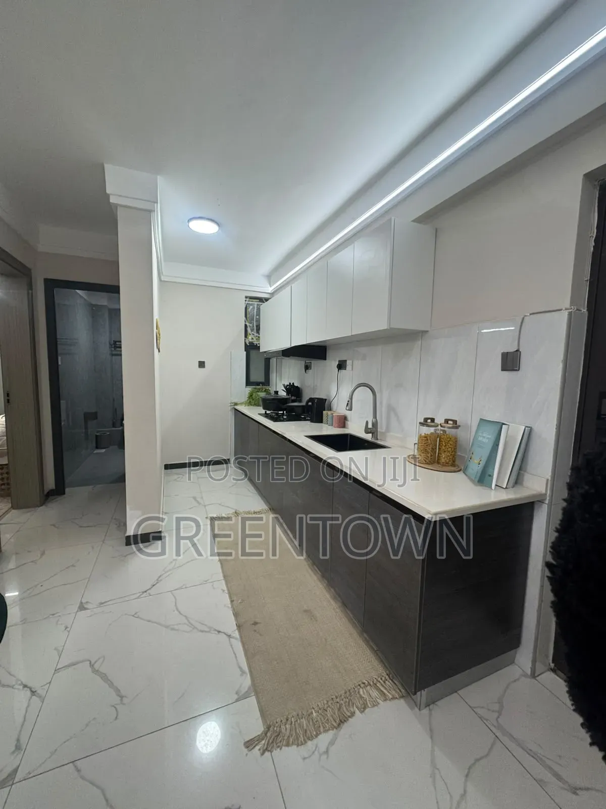 2bdrm Apartment in Kilimani, Hurlingham for sale