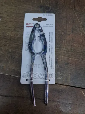 KMT Metal Nut Cracker – 15cm