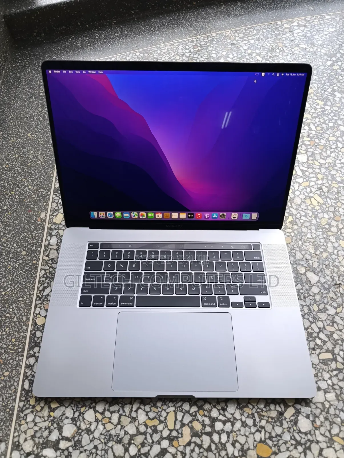 Laptop Apple MacBook Pro 2019 32GB Intel Core i9 SSD 512GB