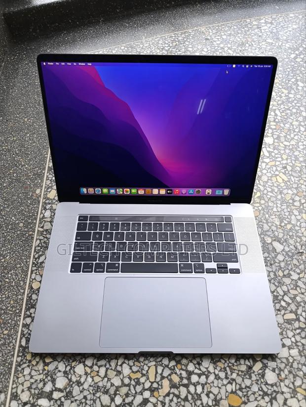 Laptop Apple MacBook Pro 2019 32GB Intel Core i9 SSD 512GB