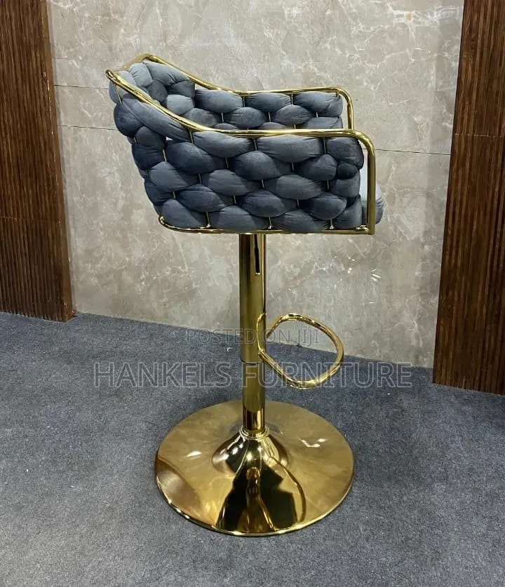 Bar Stools – Premium Counter Seating for Homes and Cafés