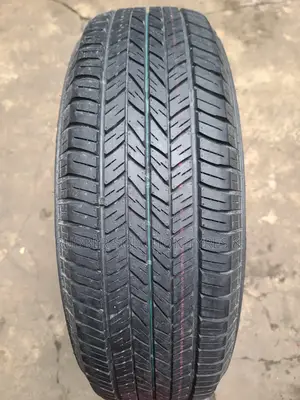 215/60 R17 Dunlop Tyres 96h Grandtrek S.T20