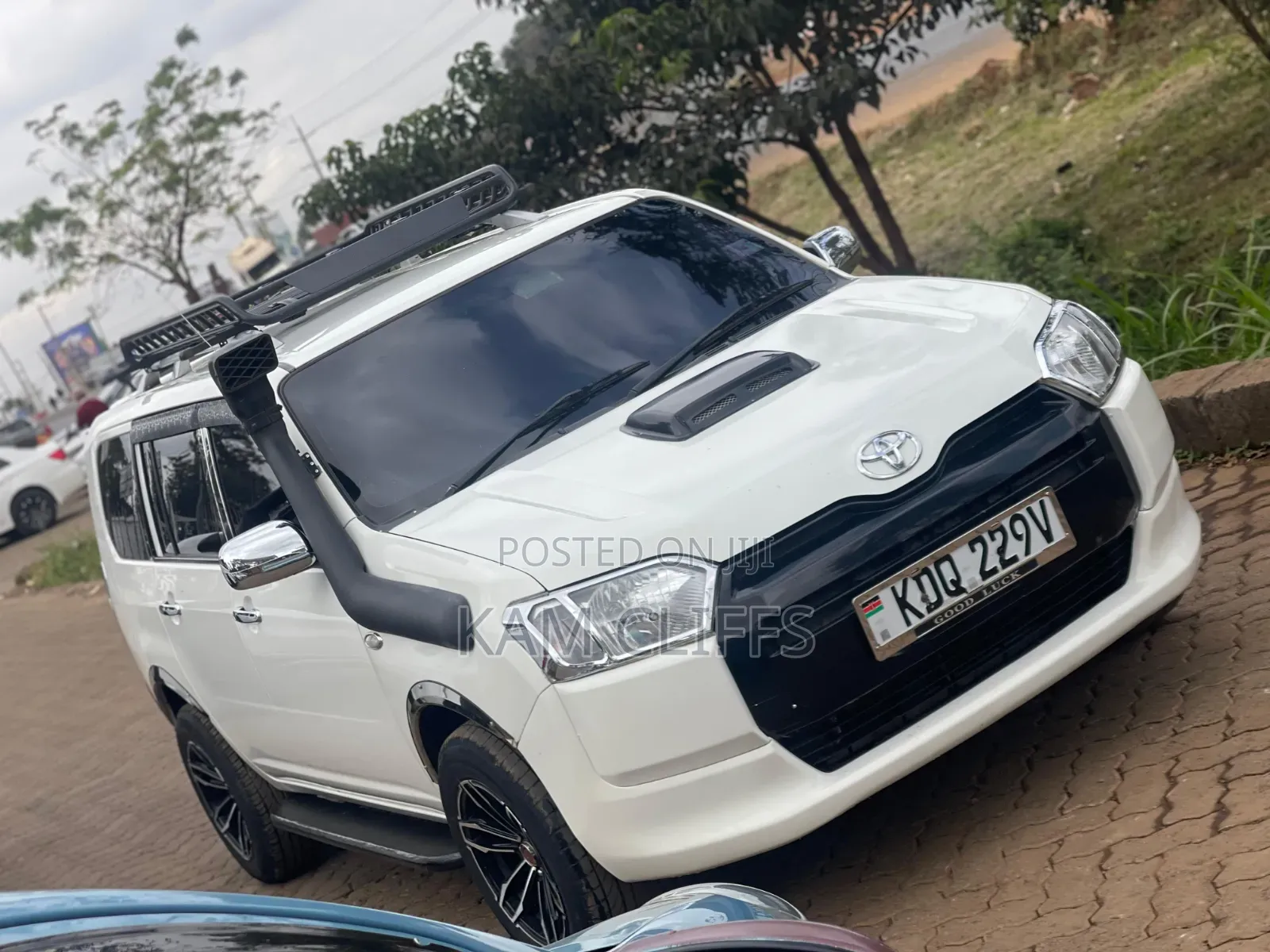Toyota Succeed 2018 White