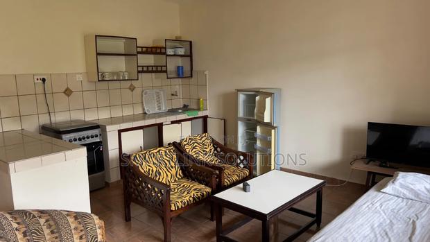 1bdrm Condo in Kikambala for rent - thumbnail 5
