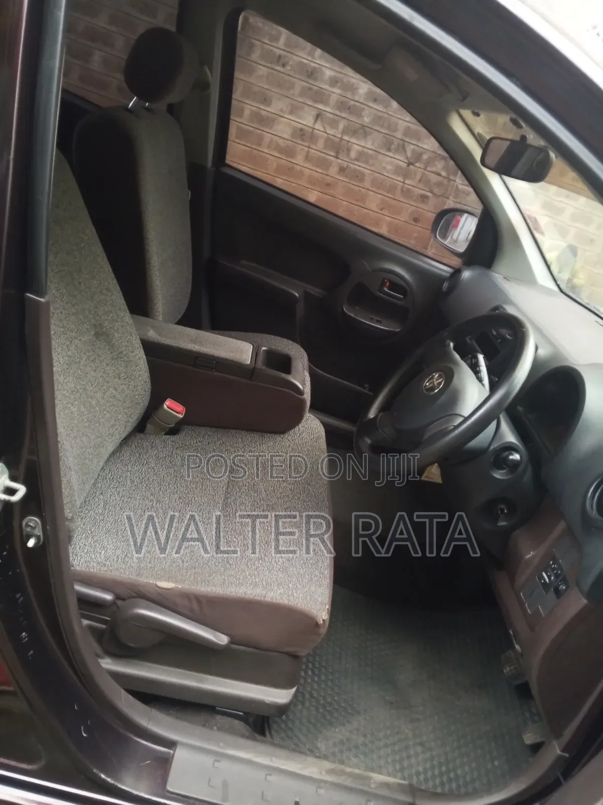 Toyota Passo 2014 Brown