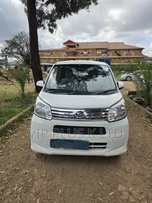 Daihatsu Move 2018 White