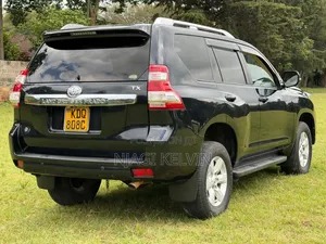Toyota Land Cruiser Prado 2.8 D-4D 2016 Black
