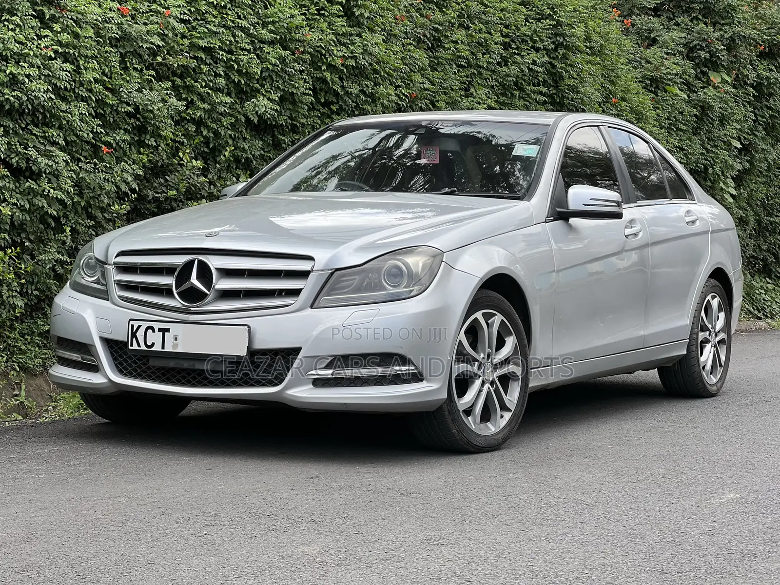 Mercedes-Benz C200 2012 Silver