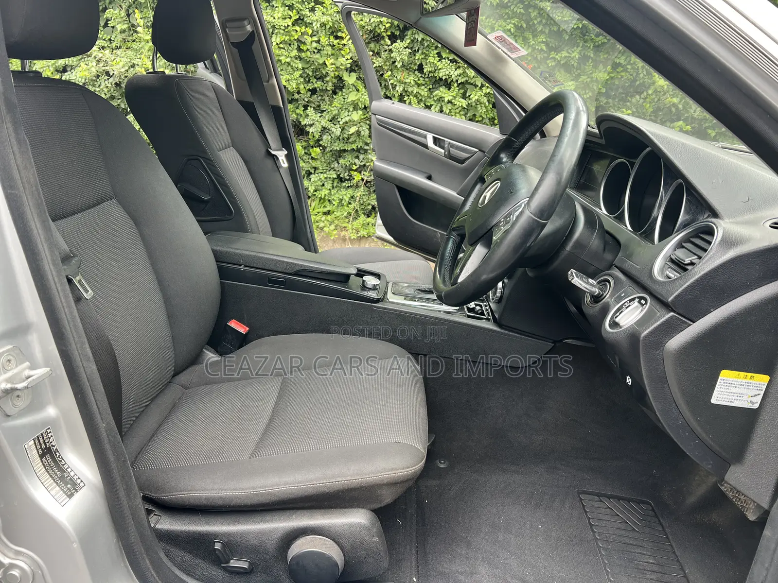 Mercedes-Benz C200 2012 Silver