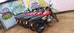 Bajaj Boxer 150 UG 2023 Red