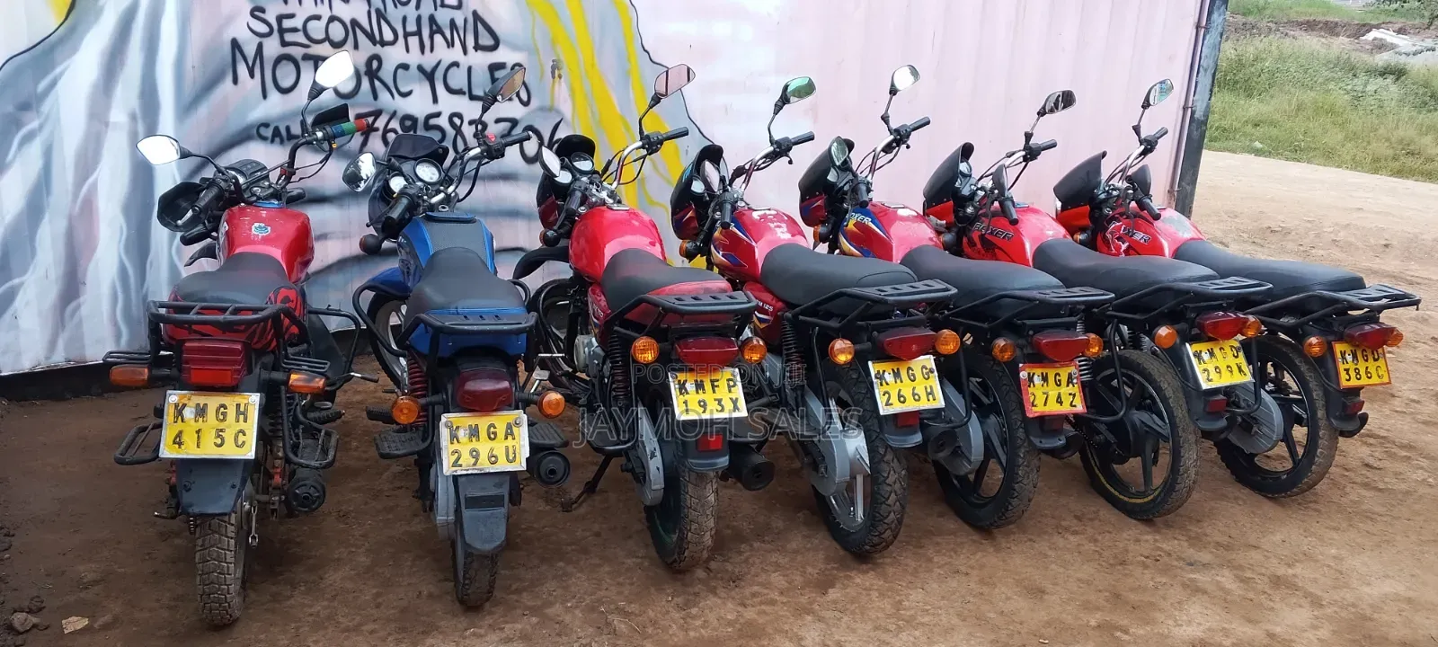 Bajaj Boxer 150 UG 2023 Red