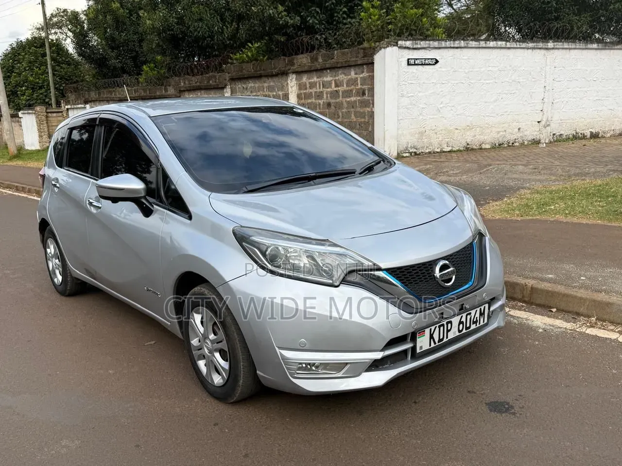 Nissan Note 2015 Silver