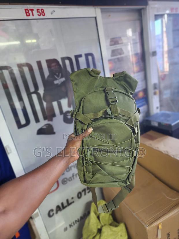 Hydration Bag Green/Black/Brown