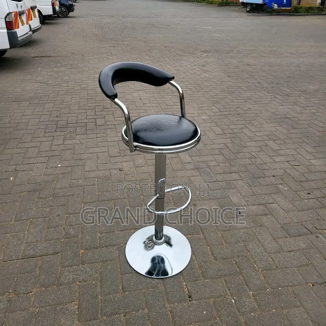 Adjustable Swivel Stool