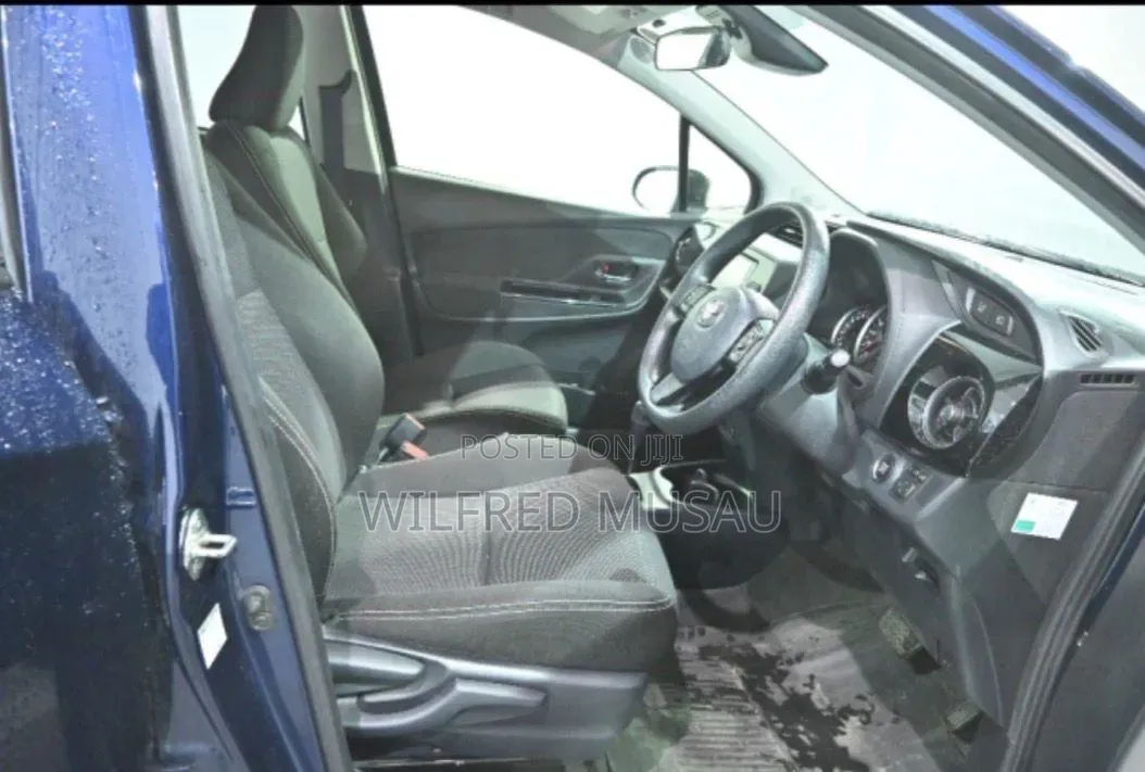 Toyota Vitz 1.3 FWD 5dr 2020 Blue