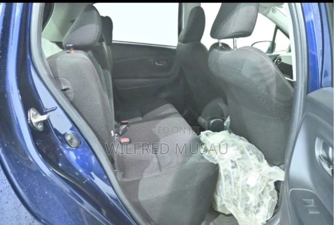 Toyota Vitz 1.3 FWD 5dr 2020 Blue
