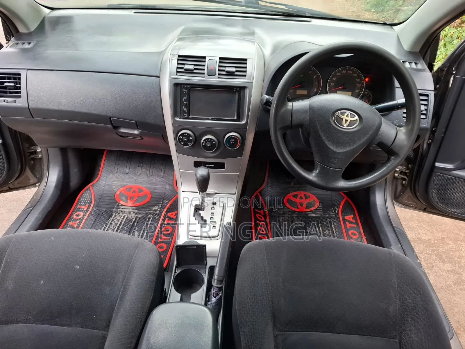 Toyota Corolla Fielder 2010 Silver