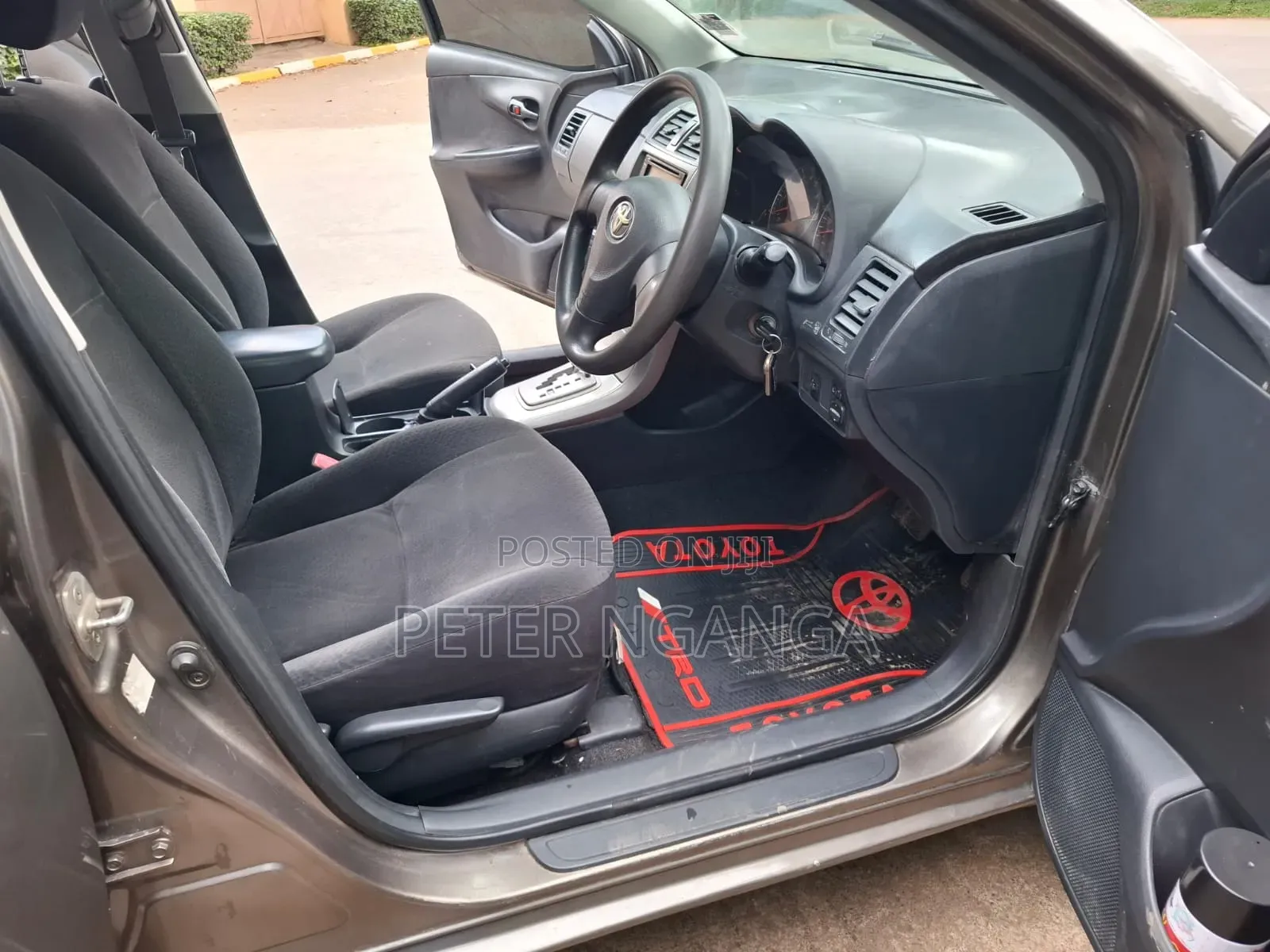Toyota Corolla Fielder 2010 Silver