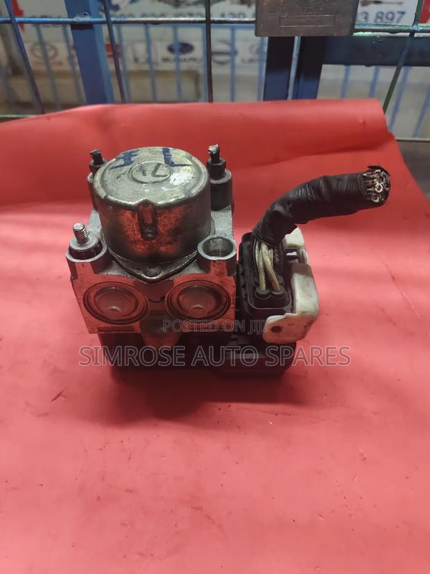 Toyota Alphard Abs Pump - thumbnail 2