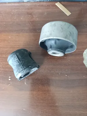 Honda Vezel Front Bushes