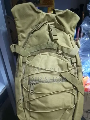 Brown Hydration Bag With 3l Bag