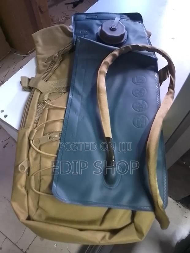 Brown Hydration Bag With 3l Bag - thumbnail 2