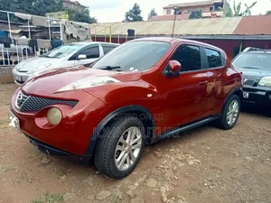 Nissan Juke 2011 Red