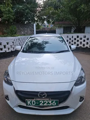 Mazda Demio 2019 White