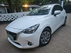 Mazda Demio 2019 White