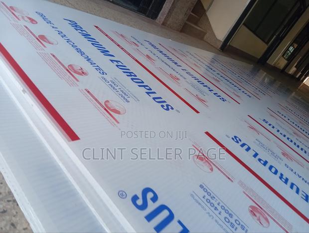 Impact Resistant Polycarbonate Sheets - thumbnail 3