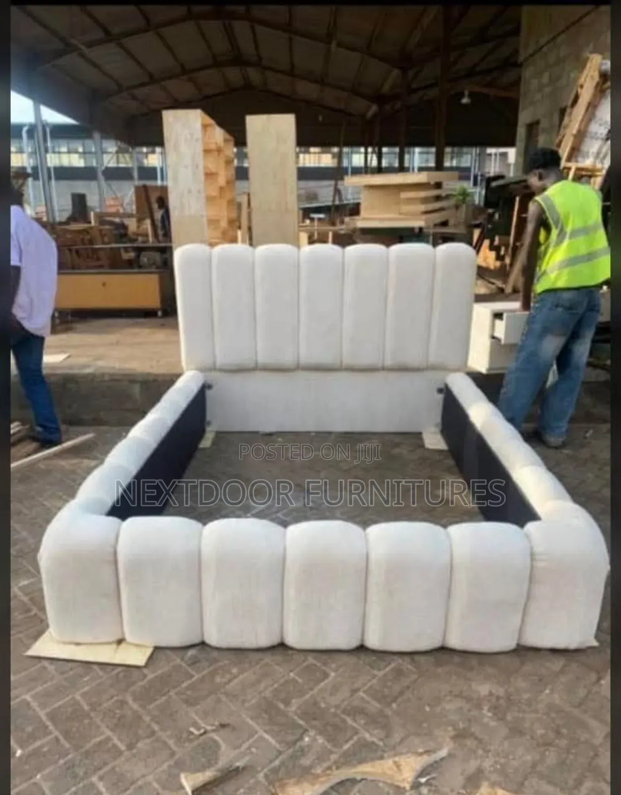 Chester Bed White 6*6