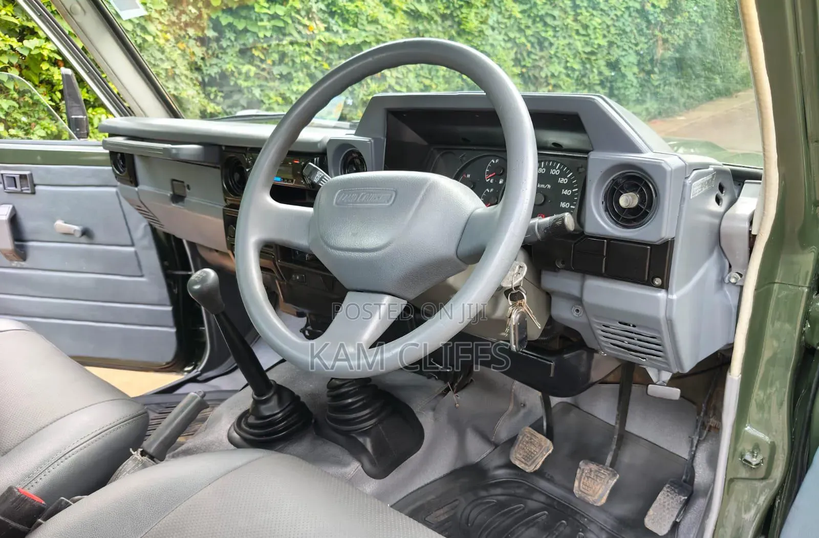 Toyota Land Cruiser 79 Series 2009 Green