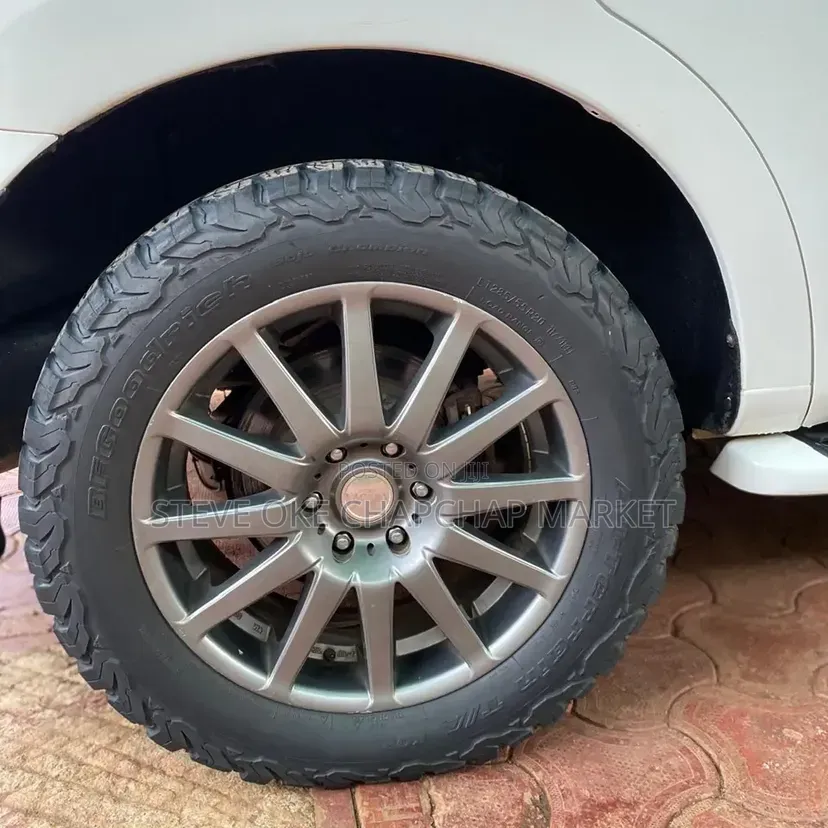 Nissan Patrol 2013 White